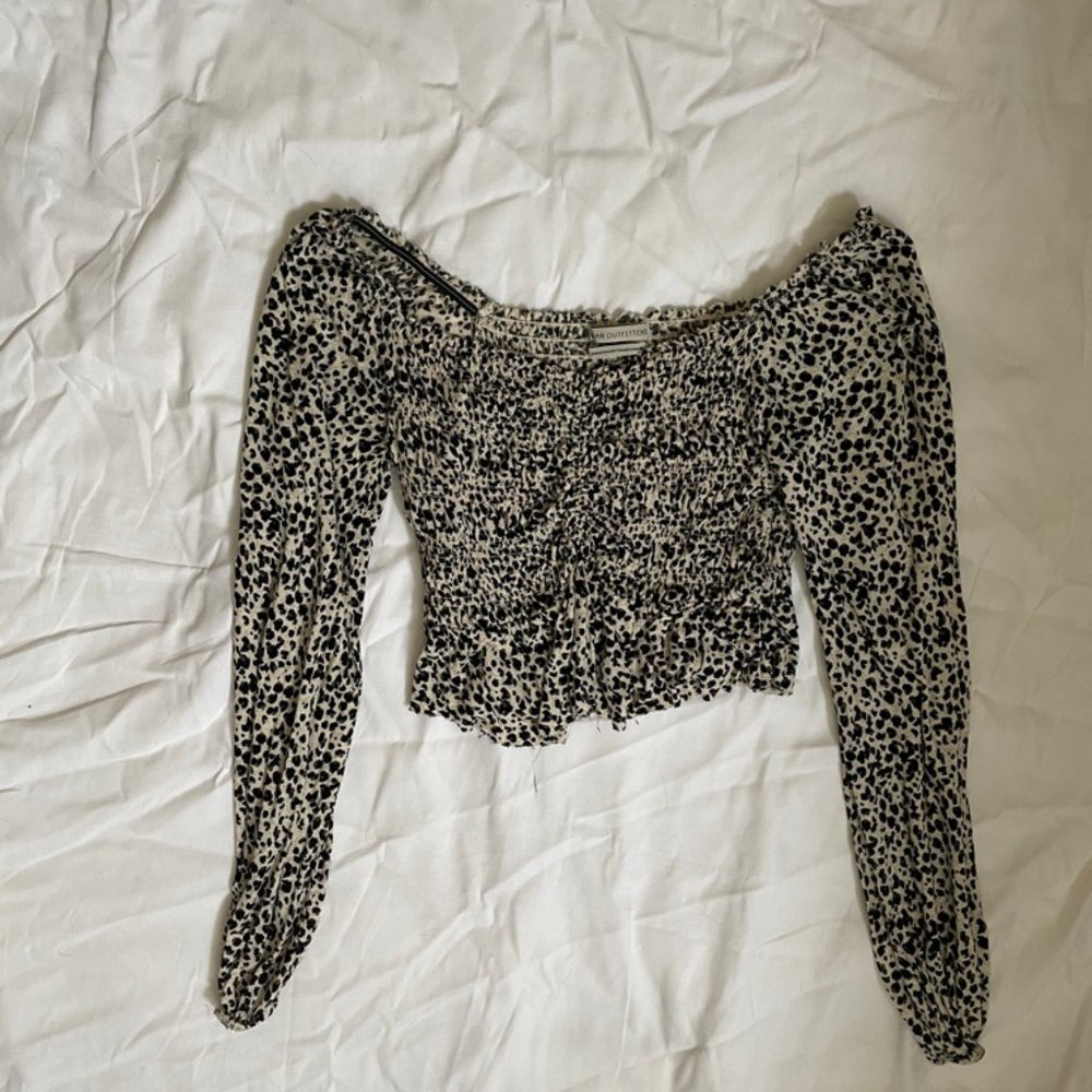 Dalmatian/Polka Dot Print Long Sleeve Top